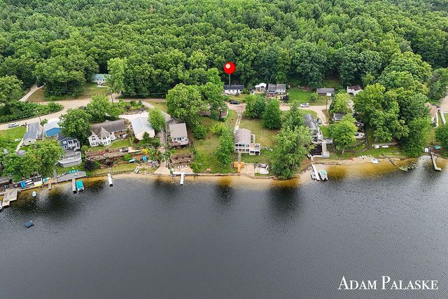 3542 Holiday Drive, Montcalm Twp, MI 48838