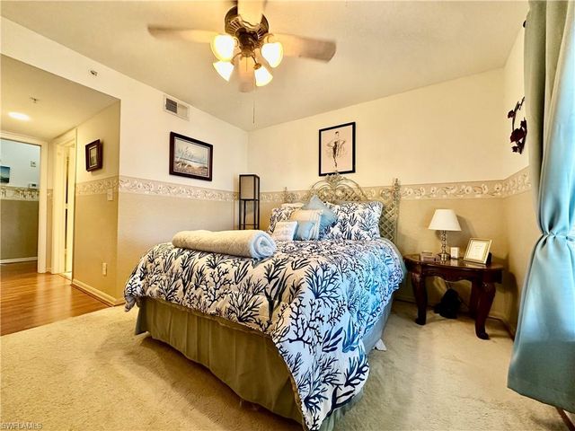 4700 Saint Croix LN # 335, Naples, FL 34109