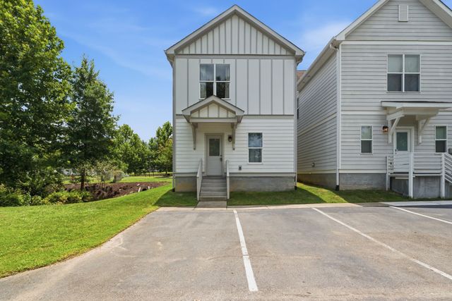 752 Cottage Park Dr, Nashville, TN 37207