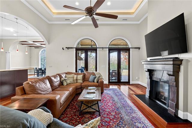 4216 Haymarket LN, Williamsburg, VA 23188