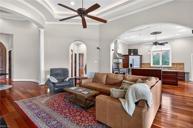 4216 Haymarket LN, Williamsburg, VA 23188