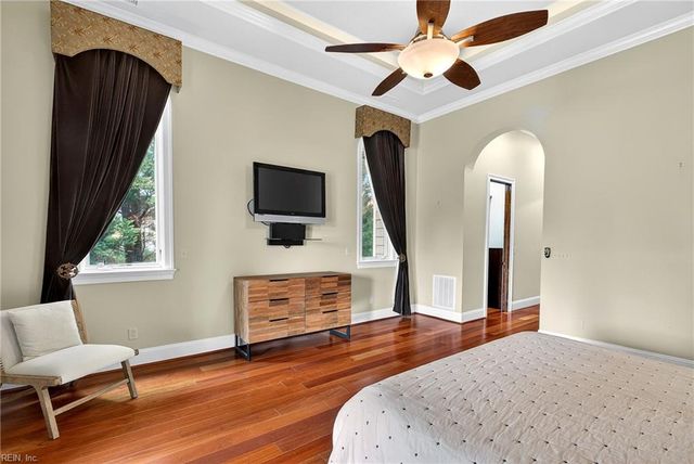 4216 Haymarket LN, Williamsburg, VA 23188