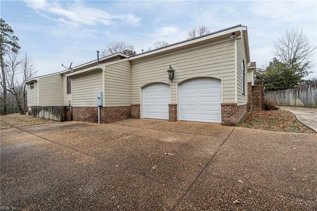 4216 Haymarket LN, Williamsburg, VA 23188