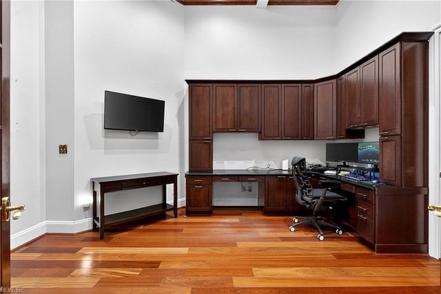 4216 Haymarket LN, Williamsburg, VA 23188