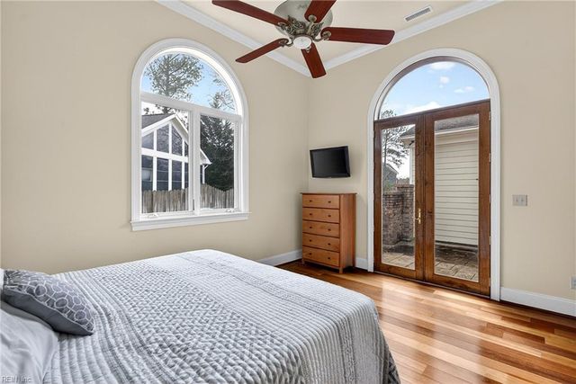 4216 Haymarket LN, Williamsburg, VA 23188