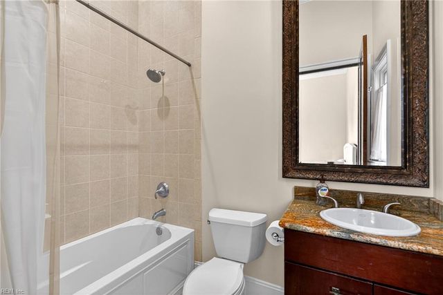 4216 Haymarket LN, Williamsburg, VA 23188