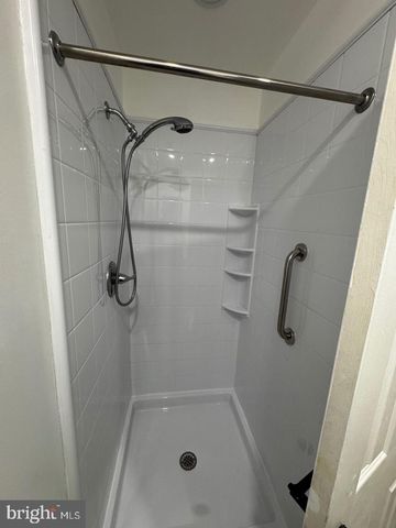 7344 RHONDDA DR, Lorton, VA 22079