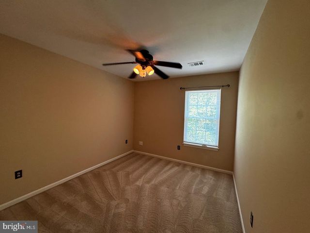 7344 RHONDDA DR, Lorton, VA 22079