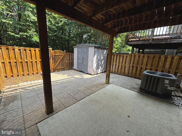 7344 RHONDDA DR, Lorton, VA 22079