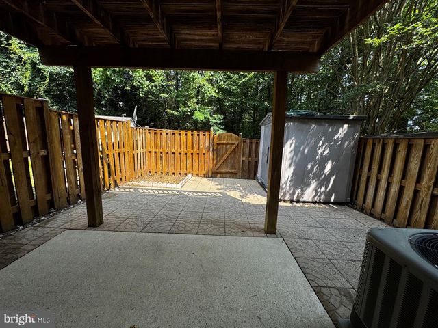7344 RHONDDA DR, Lorton, VA 22079