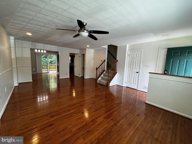 7344 RHONDDA DR, Lorton, VA 22079