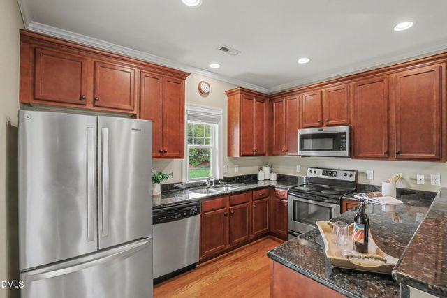 762 Arrowhead Lake Court, Fuquay Varina, NC 27526