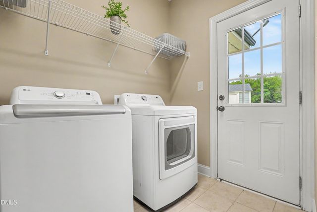 762 Arrowhead Lake Court, Fuquay Varina, NC 27526