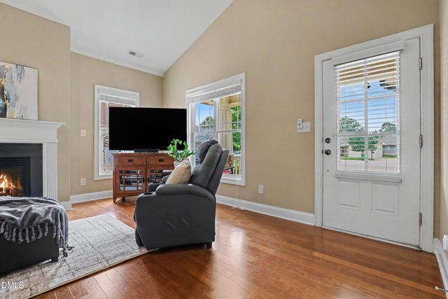762 Arrowhead Lake Court, Fuquay Varina, NC 27526