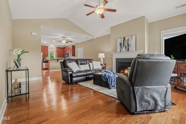 762 Arrowhead Lake Court, Fuquay Varina, NC 27526