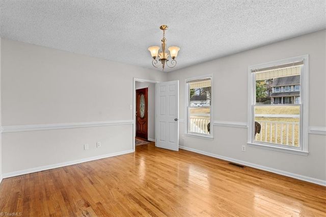 1568 Jubilee Trail, Kernersville, NC 27284