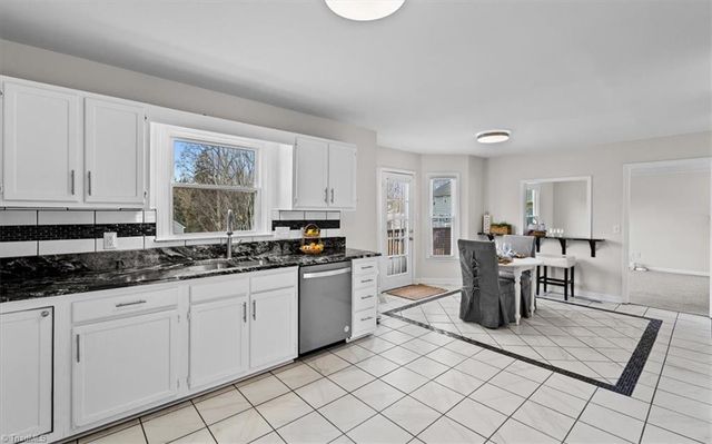 1568 Jubilee Trail, Kernersville, NC 27284