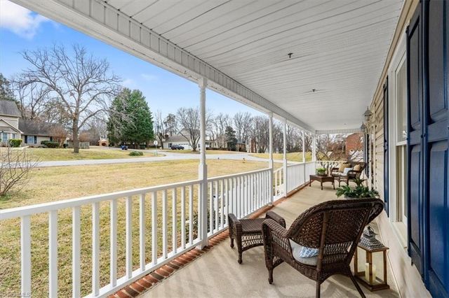 1568 Jubilee Trail, Kernersville, NC 27284