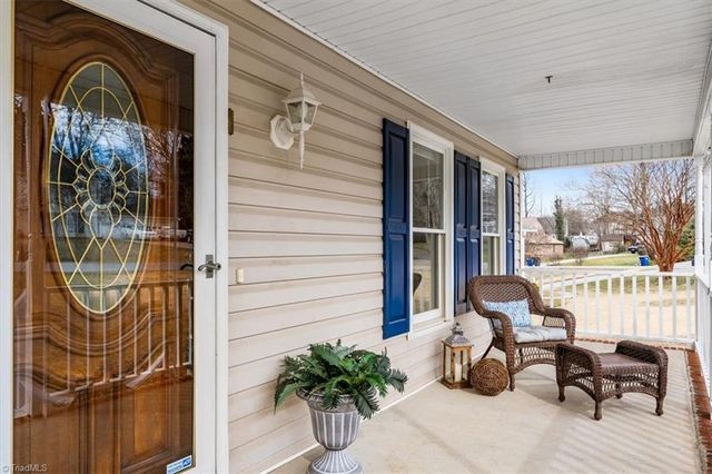 1568 Jubilee Trail, Kernersville, NC 27284