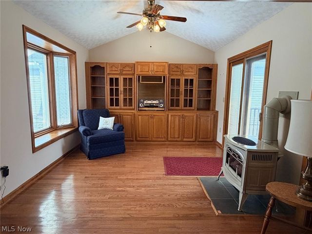 1044 Brimfield Drive, Medina, OH 44256