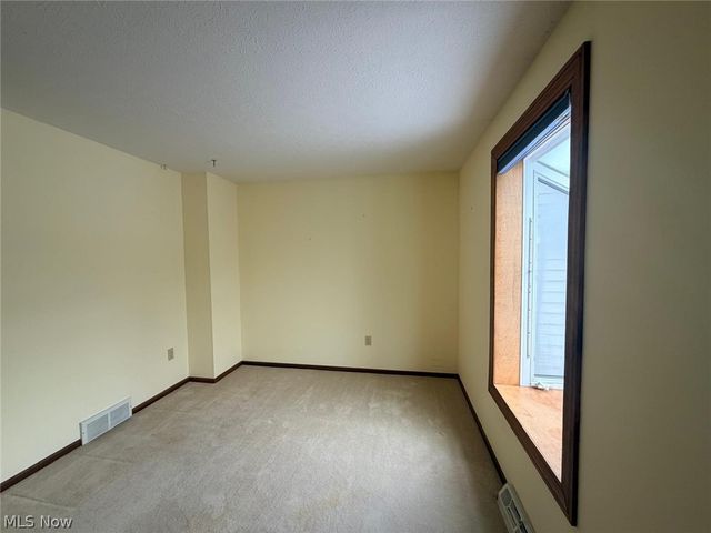 1044 Brimfield Drive, Medina, OH 44256