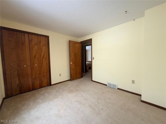 1044 Brimfield Drive, Medina, OH 44256