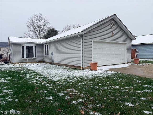 1044 Brimfield Drive, Medina, OH 44256