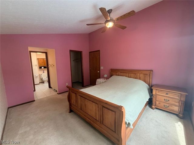 1044 Brimfield Drive, Medina, OH 44256