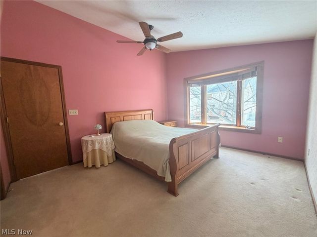 1044 Brimfield Drive, Medina, OH 44256