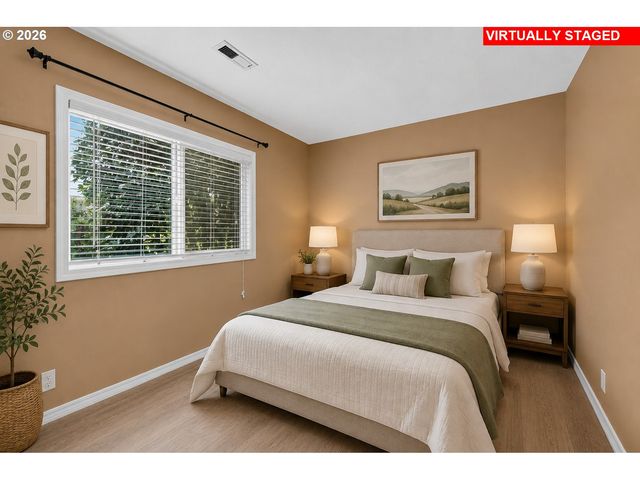 875 Se 66TH Way, Hillsboro, OR 97123