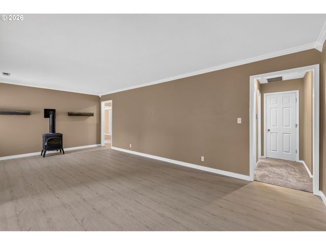 875 Se 66TH Way, Hillsboro, OR 97123