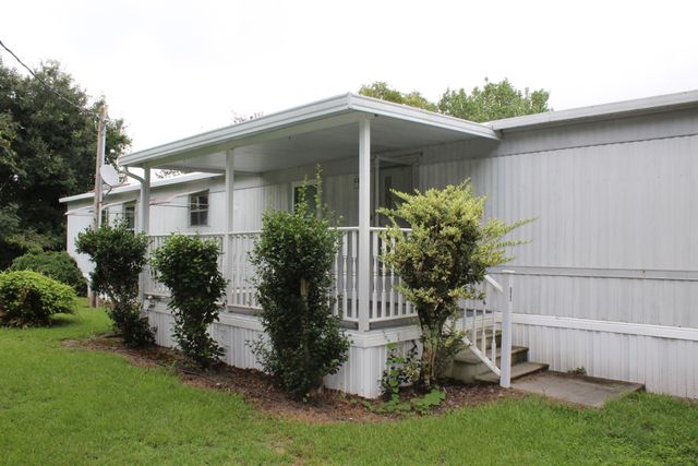 300 Kelly Bay, Walterboro, SC 29488