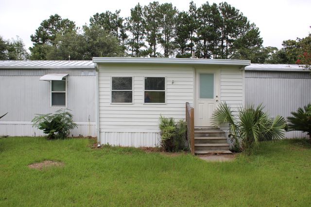 300 Kelly Bay, Walterboro, SC 29488