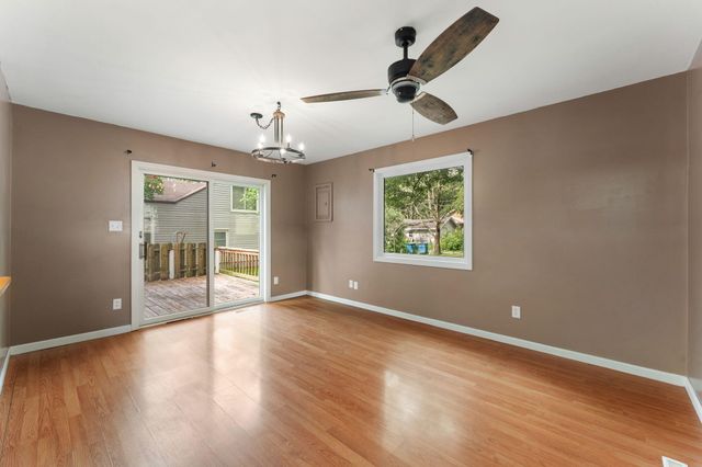 112 Chesterton Boulevard, Chesterton, IN 46304