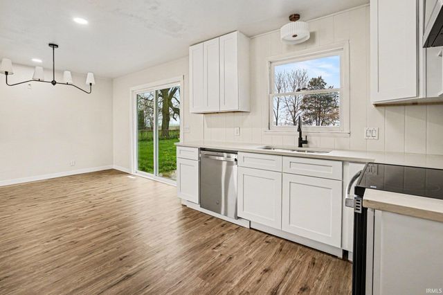 19617 county rd 2 Road, Bristol, IN 46507