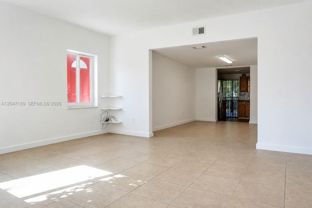 861 W 32nd Street, Hialeah, FL 33012