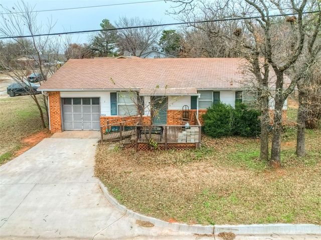 2904 Birch Lane, Edmond, OK 73034