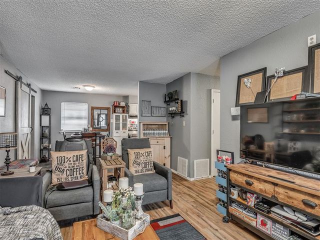 2904 Birch Lane, Edmond, OK 73034