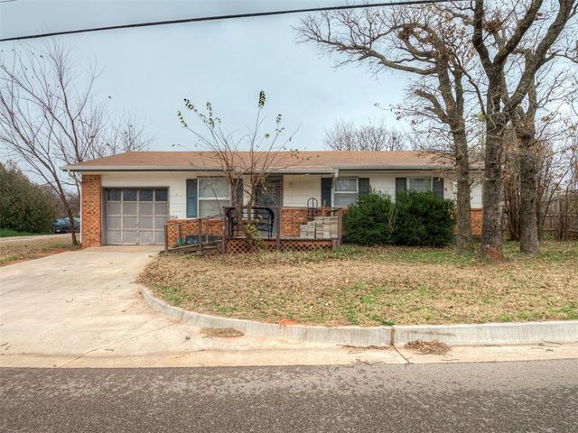 2904 Birch Lane, Edmond, OK 73034