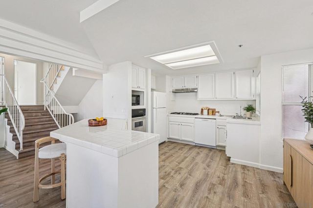 3828 Settineri Ln, Spring Valley, CA 91977