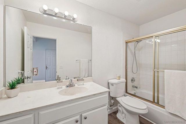 3828 Settineri Ln, Spring Valley, CA 91977