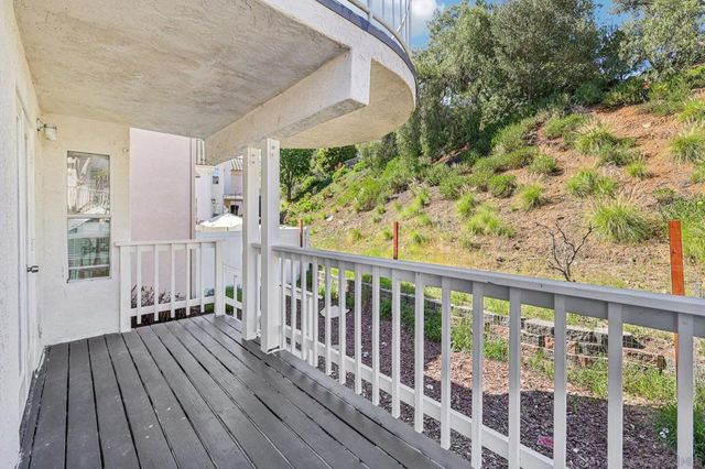 3828 Settineri Ln, Spring Valley, CA 91977