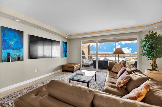 2777 Paradise Road 1803, Las Vegas, NV 89109