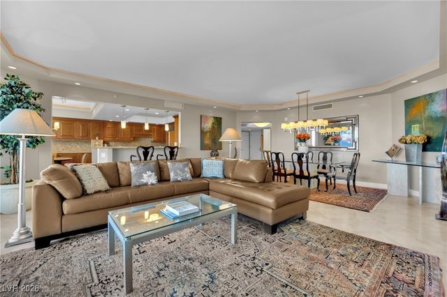 2777 Paradise Road 1803, Las Vegas, NV 89109