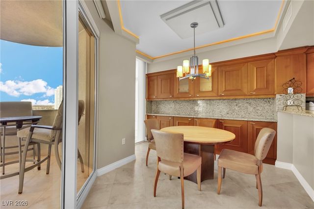 2777 Paradise Road 1803, Las Vegas, NV 89109