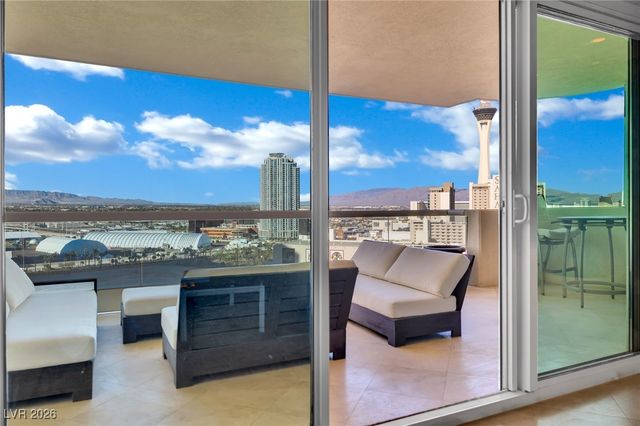 2777 Paradise Road 1803, Las Vegas, NV 89109