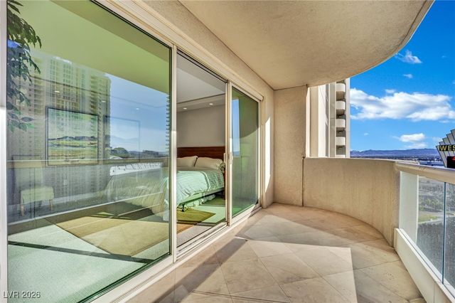 2777 Paradise Road 1803, Las Vegas, NV 89109