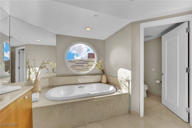 2777 Paradise Road 1803, Las Vegas, NV 89109