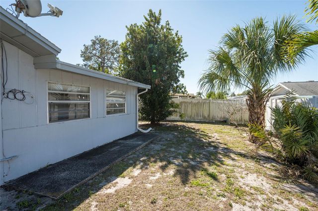 2456 TIMBERCREST CIRCLE W, Clearwater, FL 33763