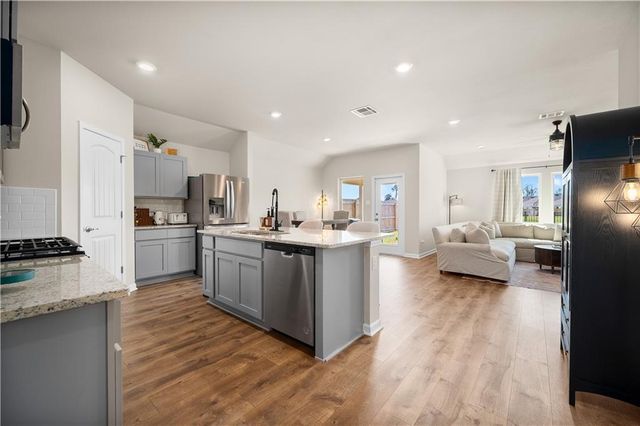 8145 OLDE TOWN Court, Alexandria, LA 71303